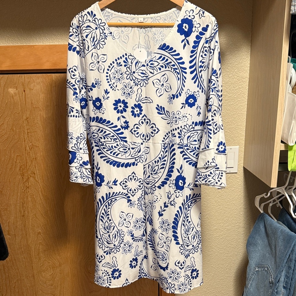 Elegant Blue and White Patterned Dress